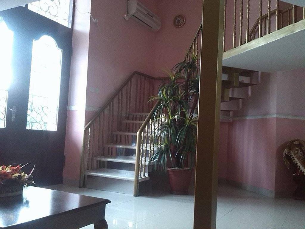 Hostel Georgia クタイシ エクステリア 写真