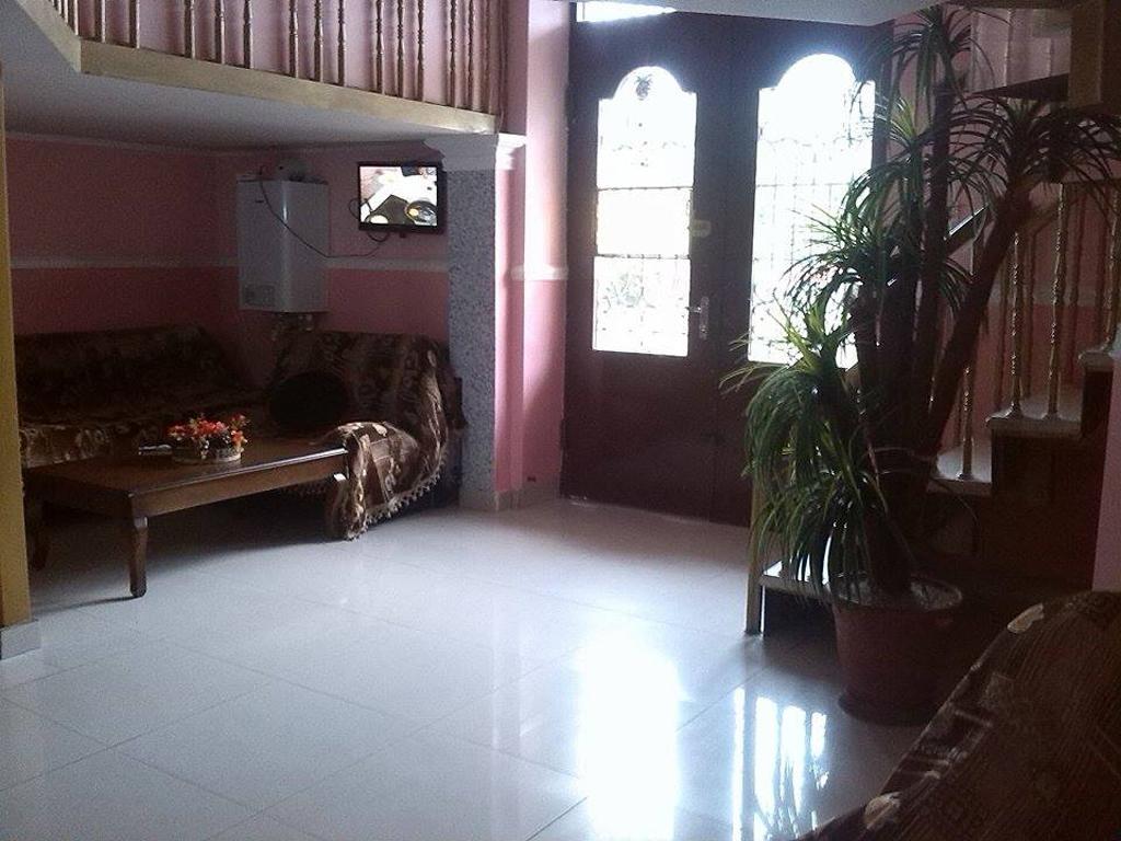 Hostel Georgia クタイシ エクステリア 写真